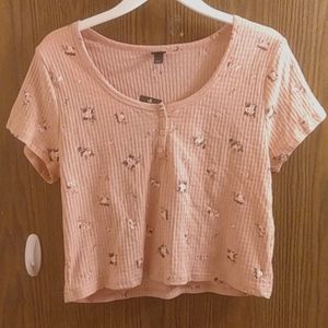 Wild Fable Cropped TShirt